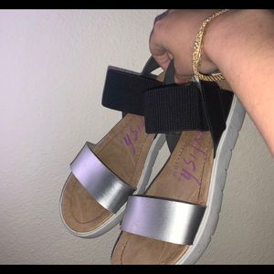 Really cute Steve Madden sandals